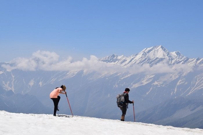 bhrigu lake trekking