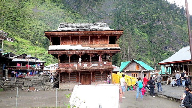 Jamlu rishi temple in Malana