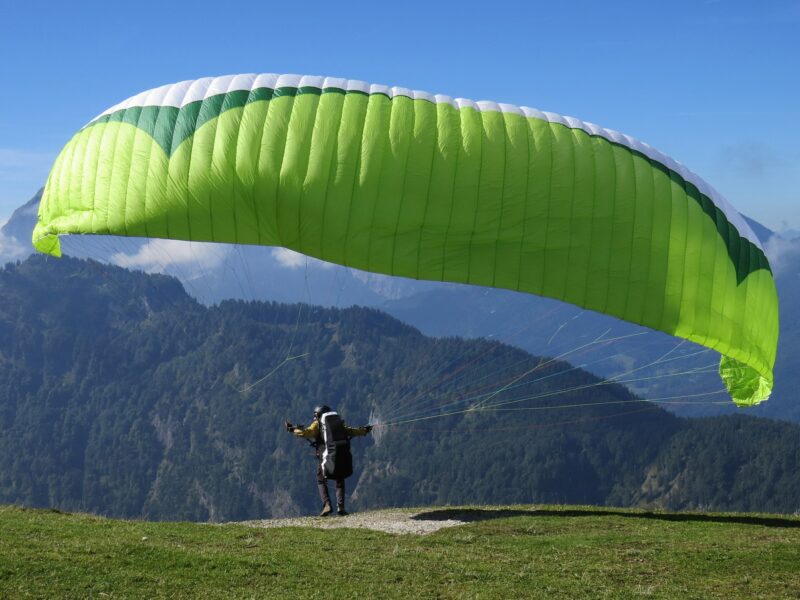 Paragliding safety tips