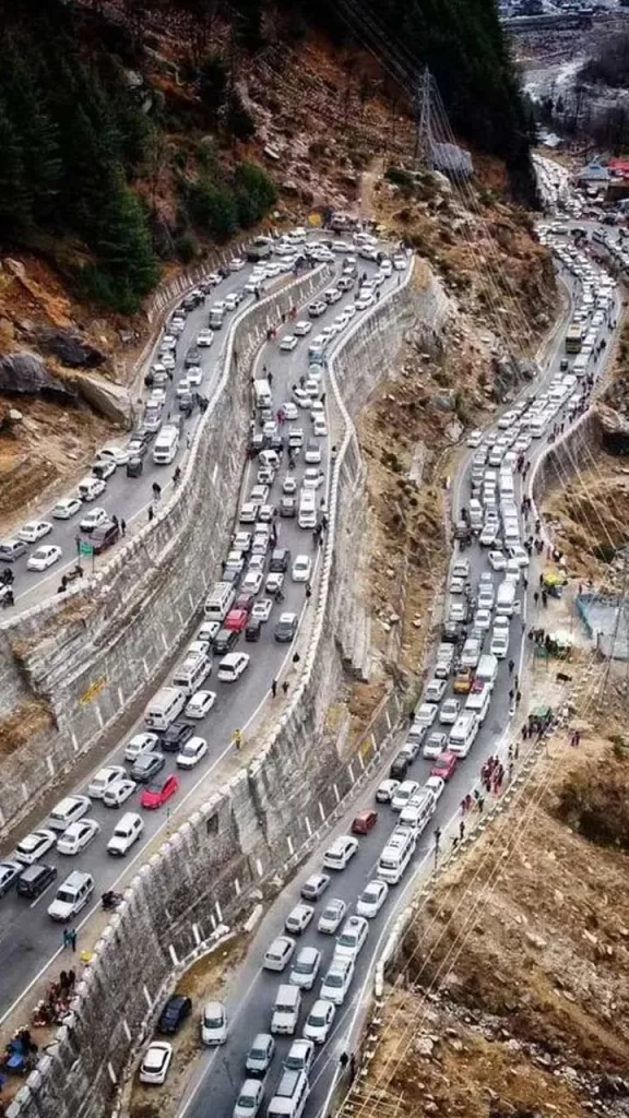 Manali-trafic-jam