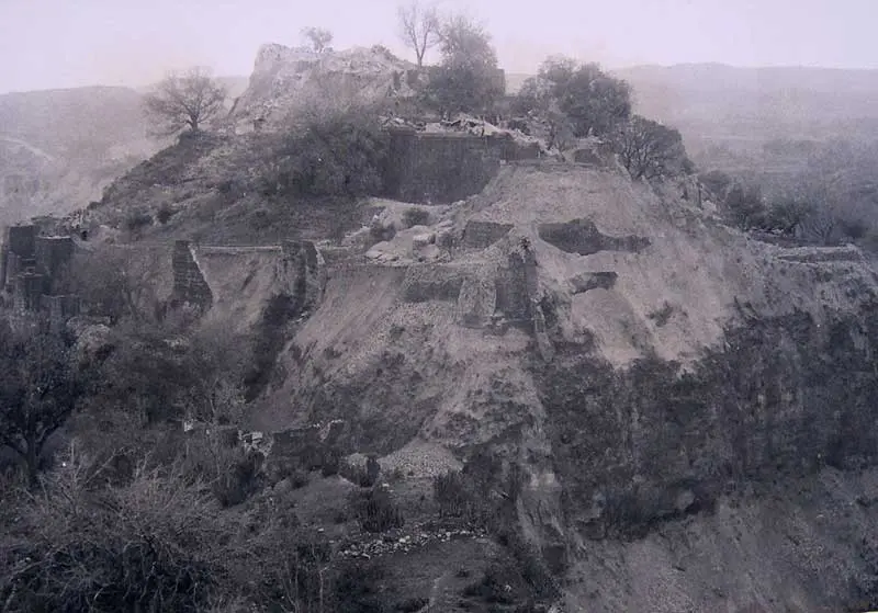 Kangra fort was damaged in the earthquake of 1905