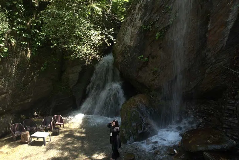 A view of the Jana waterfall near Naggar