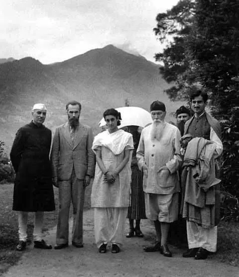 Jawahar Lal Nehru and Indira Gandhi with Roerich in Naggar.