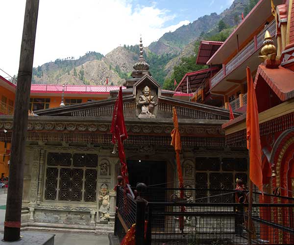 A view of the Ram temple in Manikaran