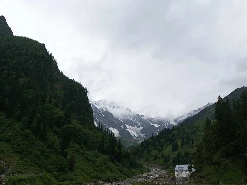 Manali mountain in monsoon