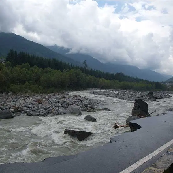 A view of broken highway near Manali in 2023