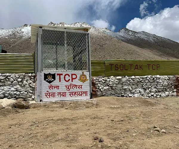 An army transit camp on Manali Leh highway.