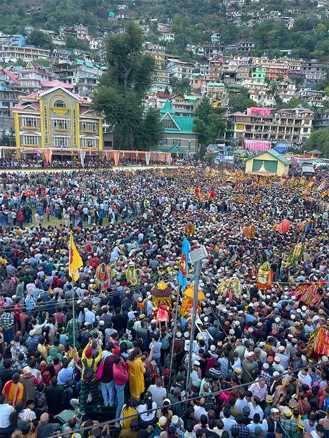 Kullu Dussehra rath procession