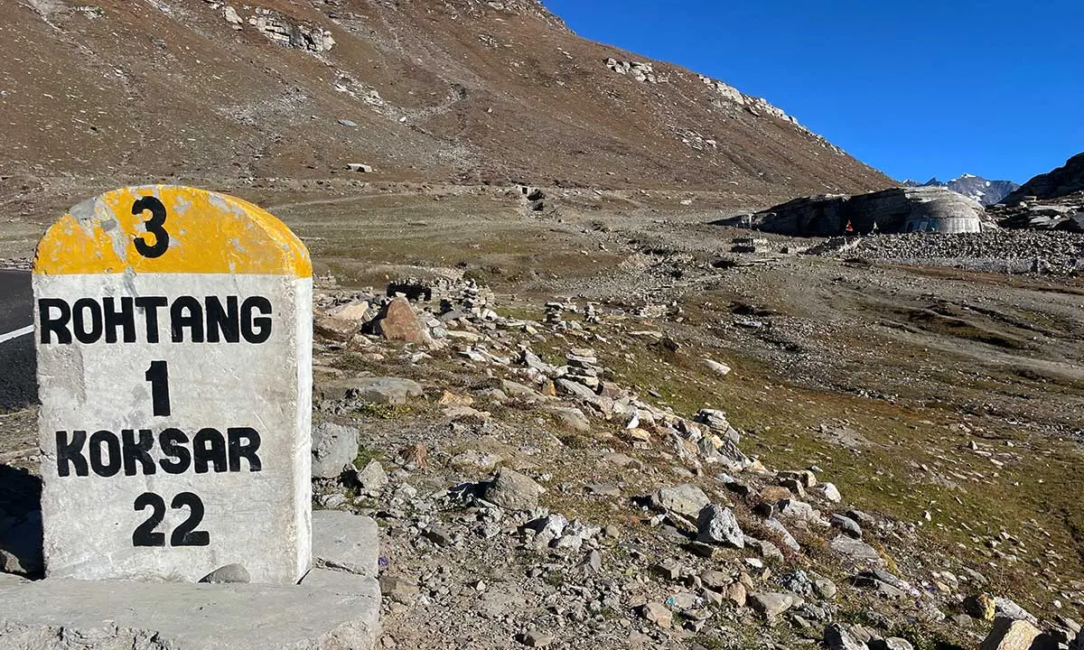 Rohtang Pass milestone