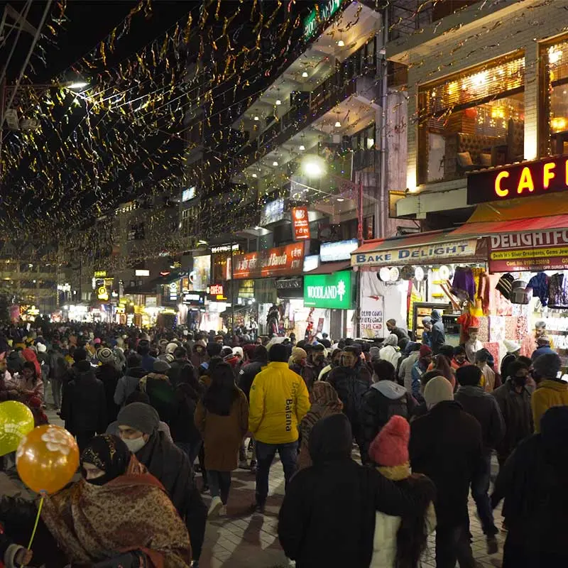 An over-crowded Manali on New Year's Eve.